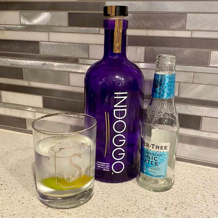 Indoggo Gin and Tonic Burlesque Moms