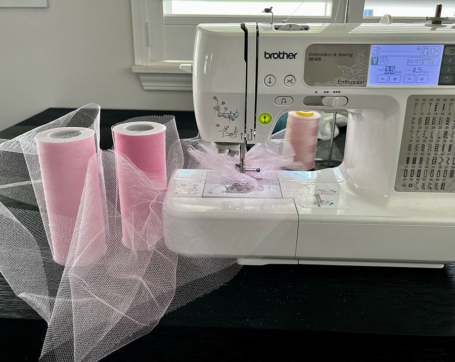 Quick, Cheap and Easy Tulle Boa